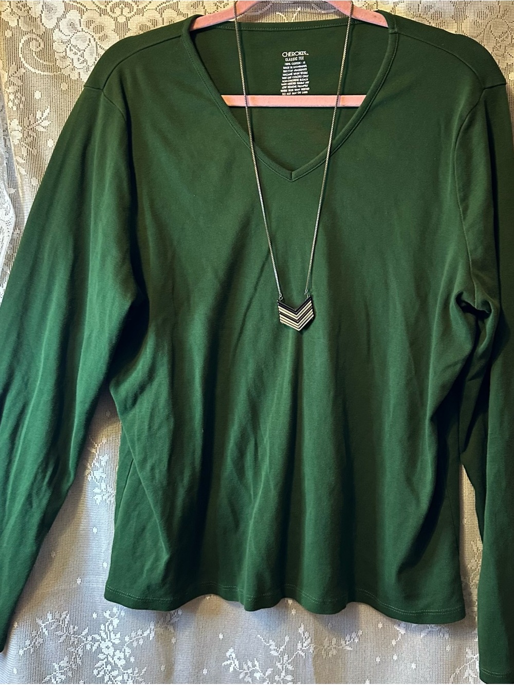 Cherokee V-Neck Top in Forest Green